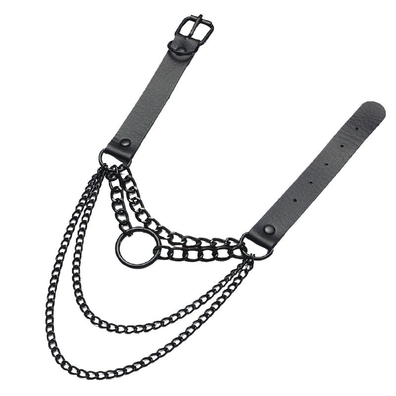 Layered chain necklace with O-ring, black PU leather and zinc alloy, perfect for alternative fashion outfits.