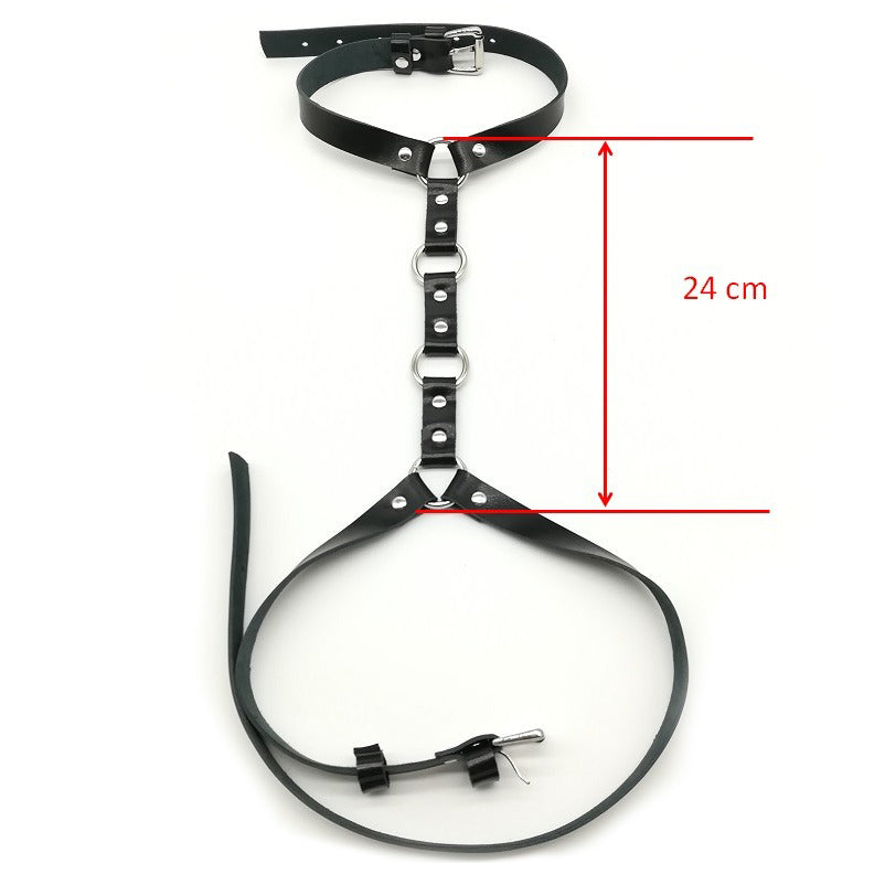 Gothic leather body harness with adjustable straps and rings, perfect for cosplay and festival outfits.