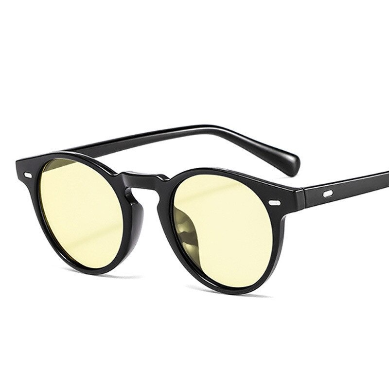Luxury unisex retro sunglasses in black with yellow lenses, a trendy accessory for stylish casual outfits.