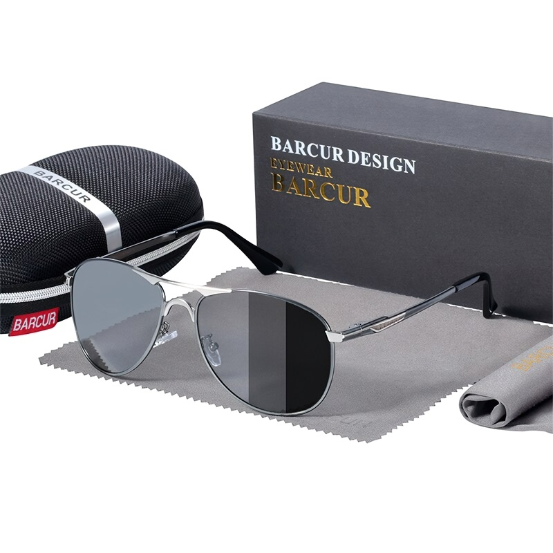 Luxury men’s polarized sunglasses in a stylish design, displayed with a sleek case and cleaning cloth.