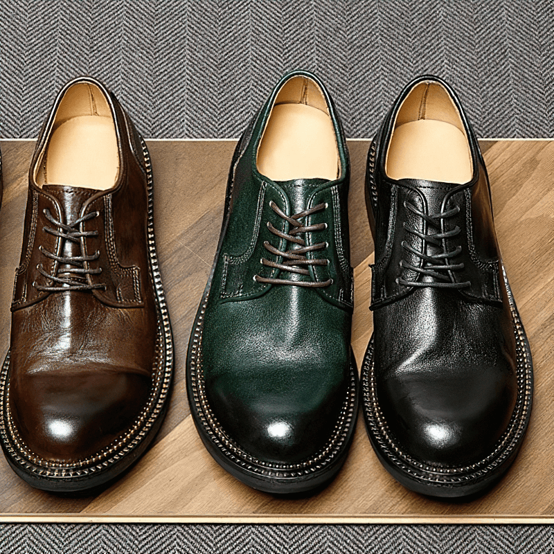 Stylish men's retro leather Oxford shoes in brown, green, and black for casual wear.