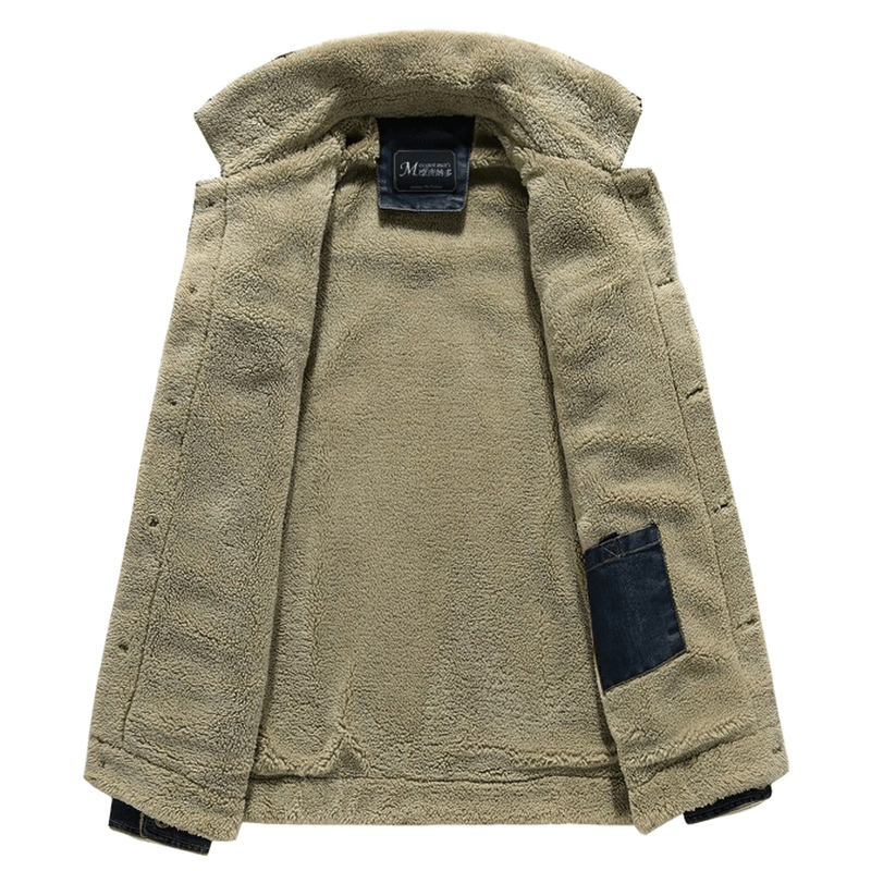 Interior view of a loose, warm denim jacket featuring multi pockets, perfect for casual men's fashion.