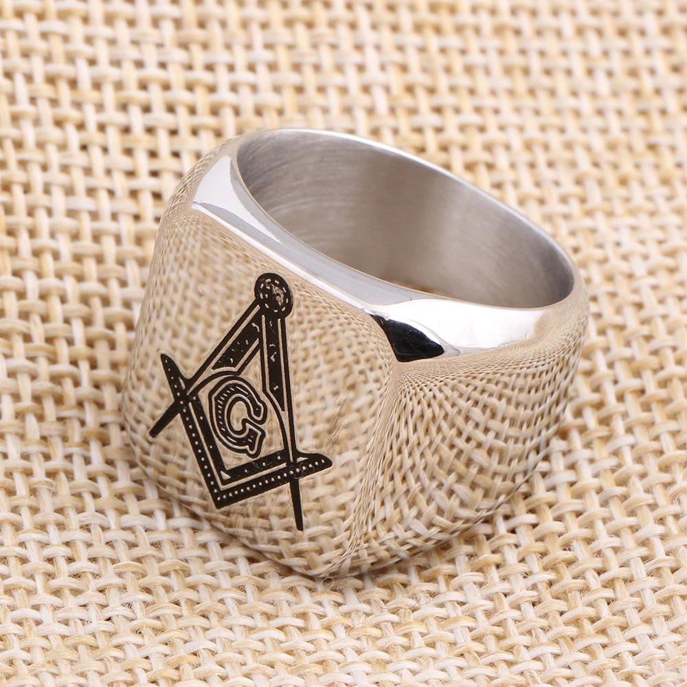 Stylish unisex stainless steel Masonic signet ring with geometric design, perfect for punk jewelry enthusiasts.