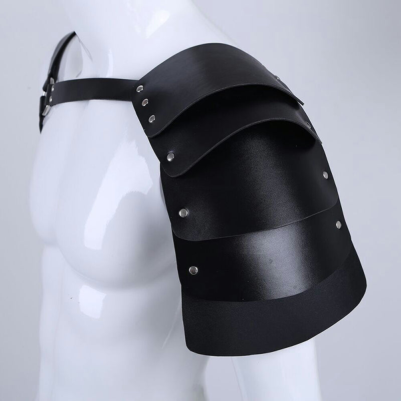 Medieval PU leather shoulder harness for knight cosplay. Sleek black design with stylish rivets. Perfect for costume events.