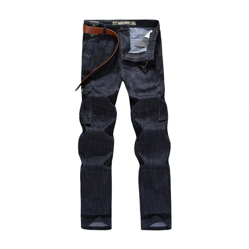 Men's casual cargo jeans in dark color with multi-pockets and a stylish belt for a grunge look.
