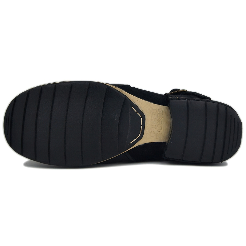 Bottom view of men's casual leather boots featuring a sturdy black sole and stylish design accents.