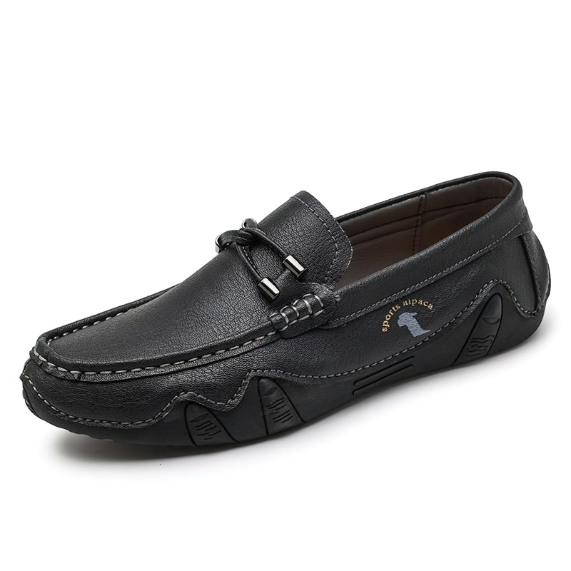 Stylish men's handmade loafers in black PU leather, perfect for casual wear and enhancing your aesthetic.