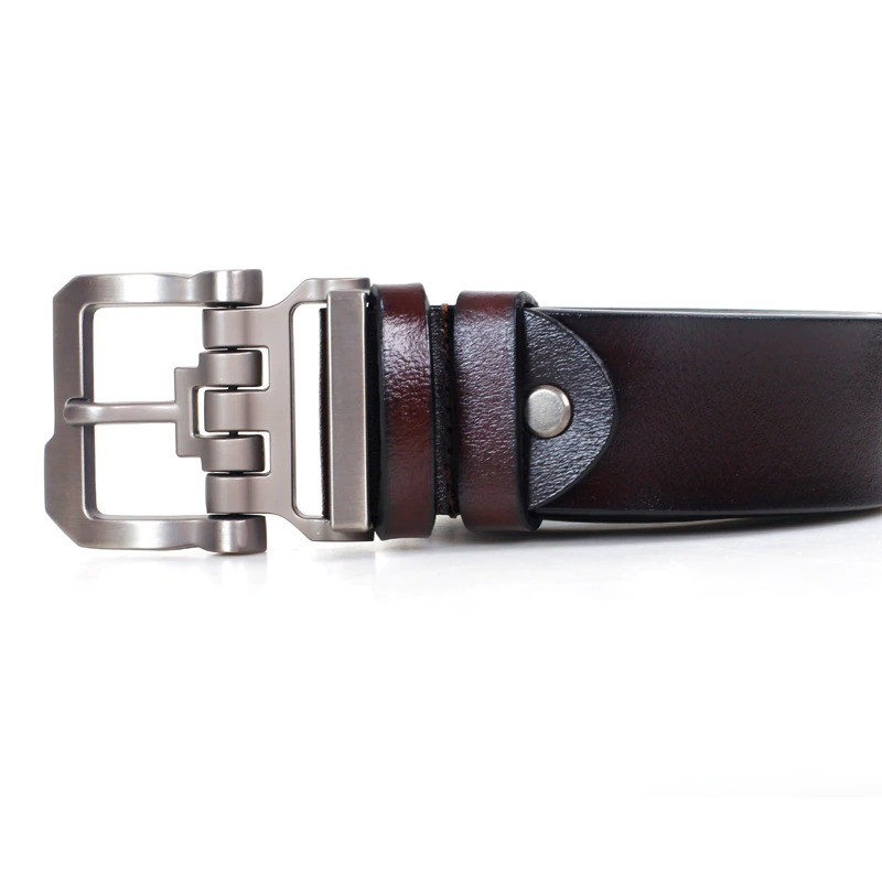Men's brown leather belt featuring a stylish silver alloy buckle, perfect for casual outfits.