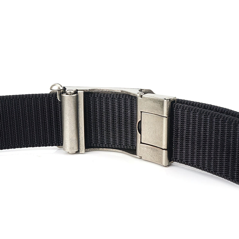 Close-up of a black nylon military belt buckle featuring a sleek zinc alloy clasp for secure fastening.