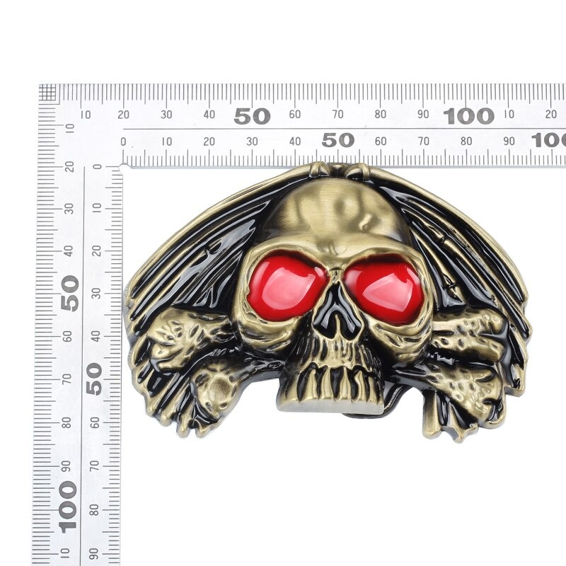 Skull belt buckle with red eyes and wings, perfect for a rock style PU leather belt.