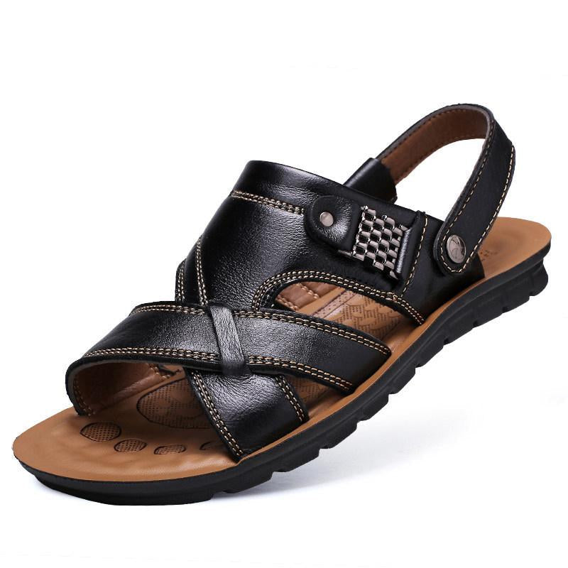 Men's summer leather sandals with stylish straps, perfect for beach days and casual outings.