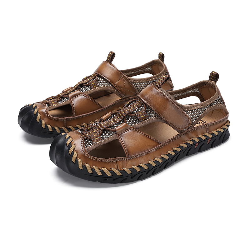 Men's summer leather sandals with non-slip outsole, perfect for casual wear and outdoor adventures.