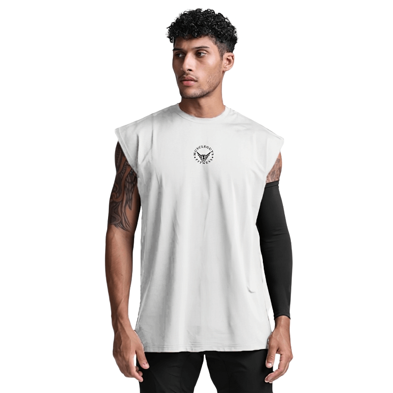 Men's mesh tank top in white, perfect for bodybuilding and fitness, featuring a modern design and comfortable fit.
