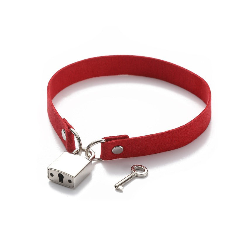 Unisex metallic lock choker collar with red velvet strap, perfect for rock and goth outfits, including a key.