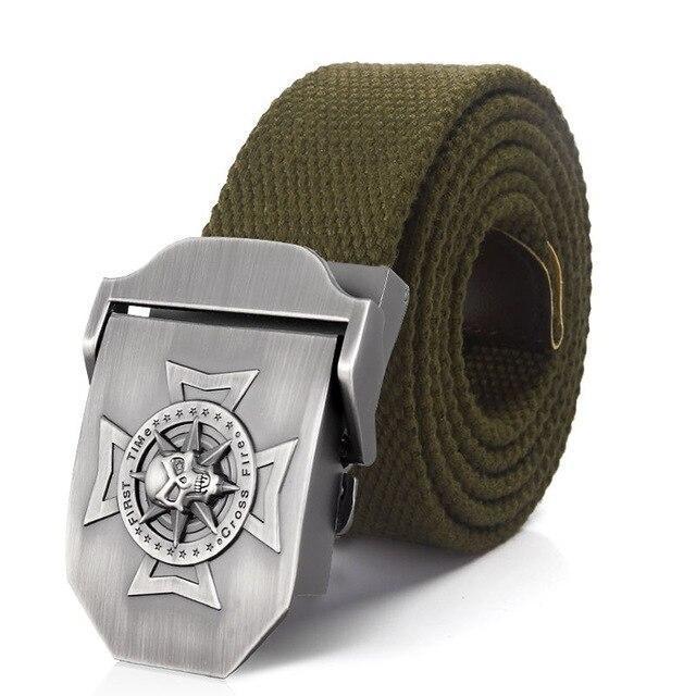 Waistband Skull Cross Metal Belt Buckle on green tactical belt, perfect for casual rock style outfits, unisex.