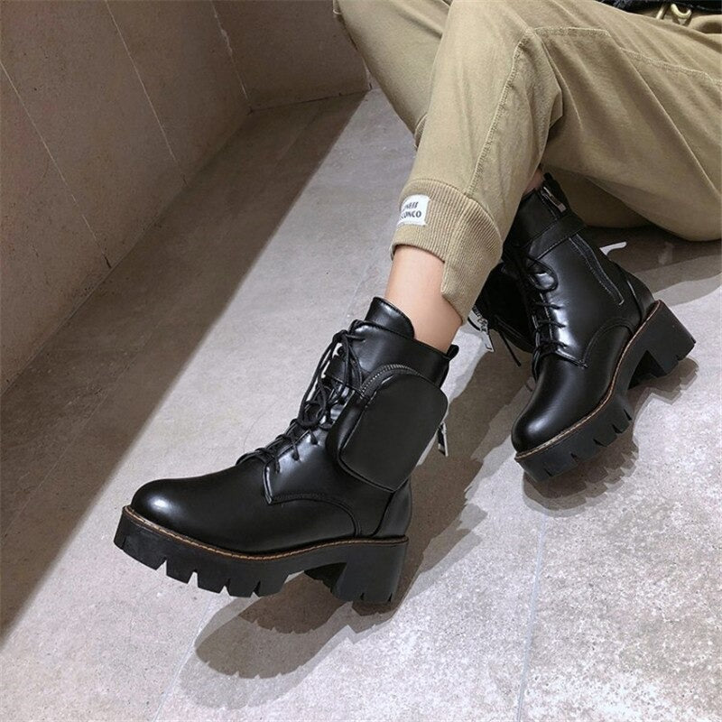 Stylish women's lace-up platform motorcycle boots with pocket and thick sole, perfect for steampunk fashion.