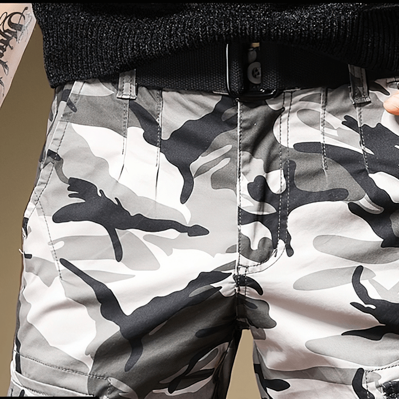 Multi-Pockets Camouflage Pants for Men / Male Casual Slim-fit Denim Pants