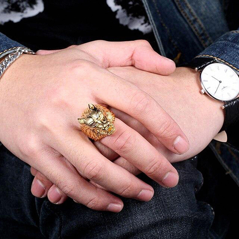 Stylish stainless steel wolf ring worn on hand, perfect rock jewelry for nature lovers and bikers.