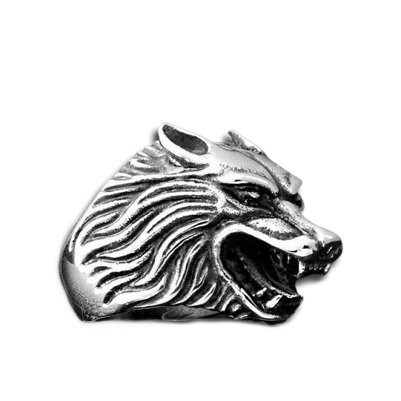 Stainless steel wolf head ring, a bold rock accessory for nature lovers and bikers.