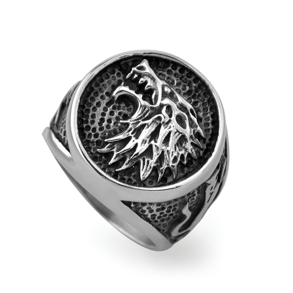Nordic Wolf stainless steel ring featuring a fierce wolf design, perfect for retro-style men's and women's jewelry.