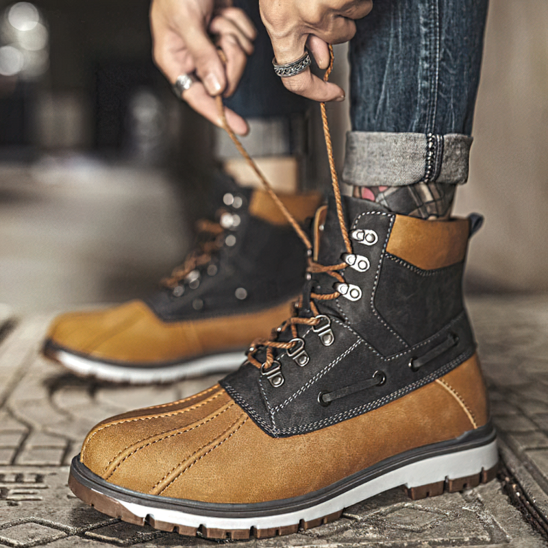 Stylish outdoor waterproof men's motorcycle boots in brown, featuring durable materials and modern design, perfect for casual wear.