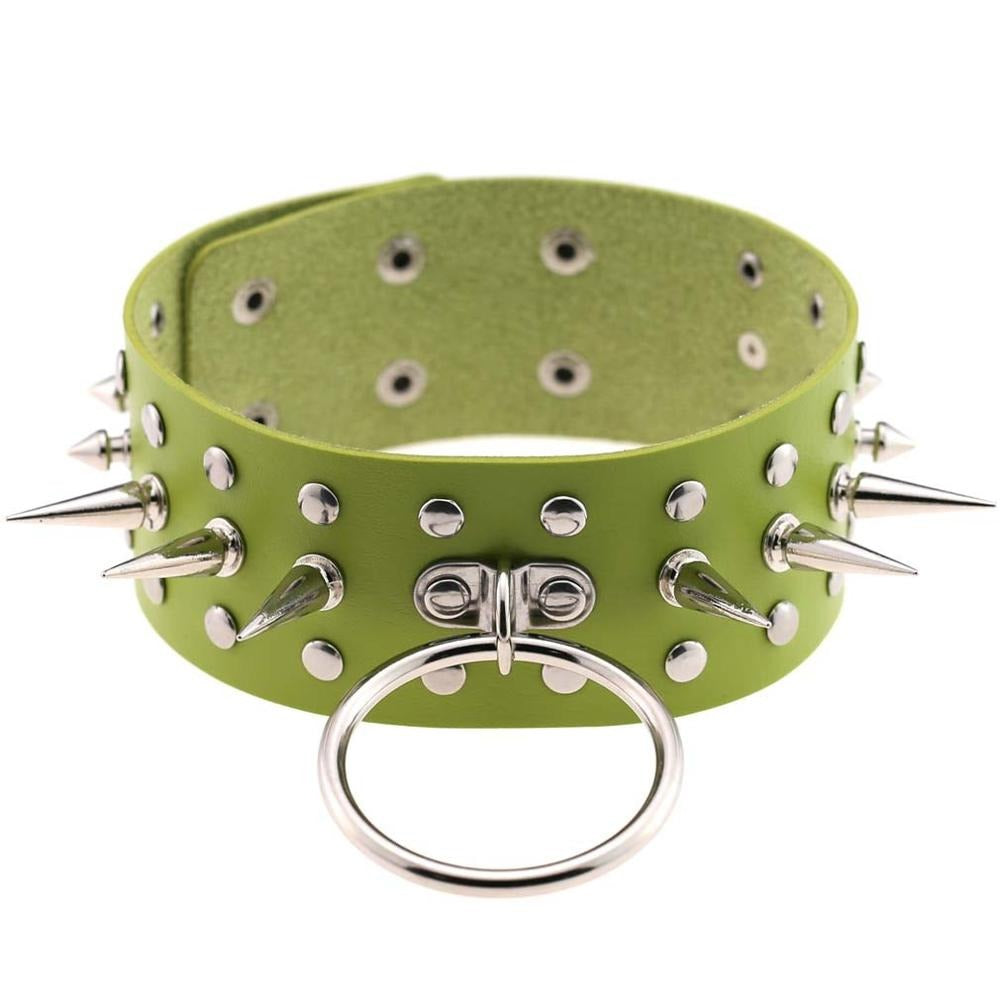Green oversized spike choker with metal spikes and ring, perfect for gothic and punk-inspired fashion.