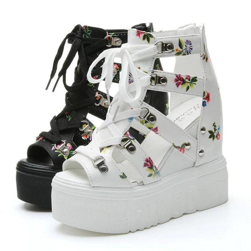 Stylish platform women sandals with floral print in black and white, featuring high heels and ankle straps for summer chic.