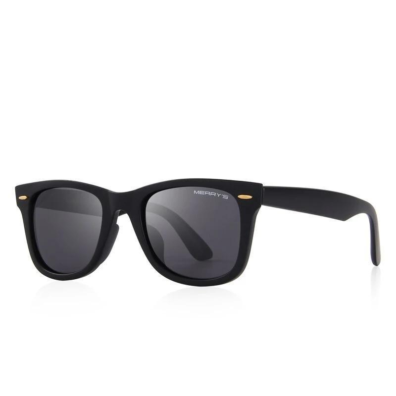 Classic retro polarized sunglasses with 100% UV protection and mirrored lenses for stylish summer outfits.