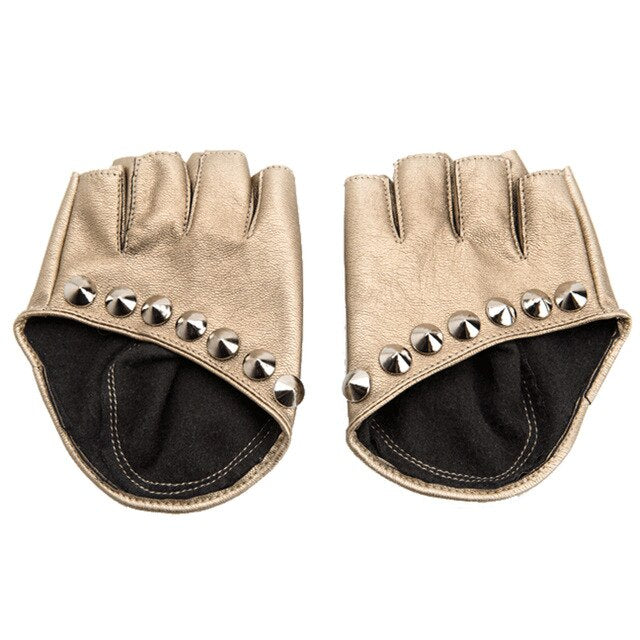 Fingerless PU leather gloves in gold with rivets for punk rock fashion, perfect for alternative style enthusiasts.
