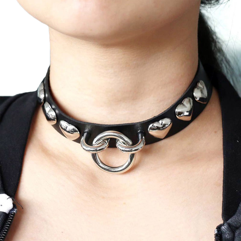 Stylish PU leather gothic choker with heart studs, perfect vintage accessory for a party look.