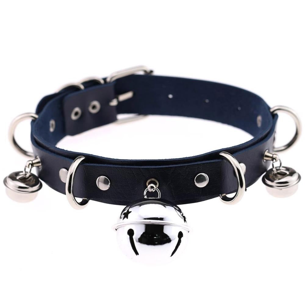 PU leather gothic choker with metal bells and rivets, adjustable unisex design perfect for edgy fashion outfits.