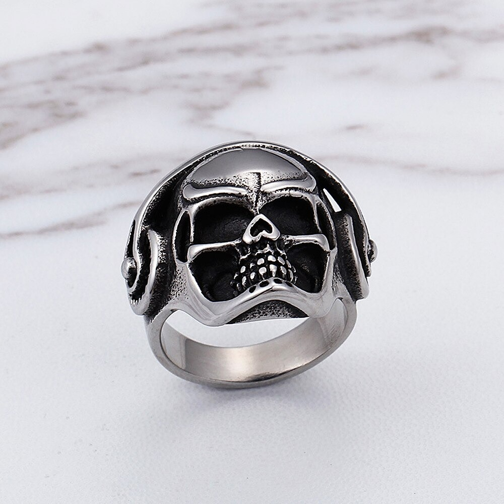 Punk skull ring featuring a music-themed design, crafted in stainless steel, perfect for stylish biker or gothic accessories.