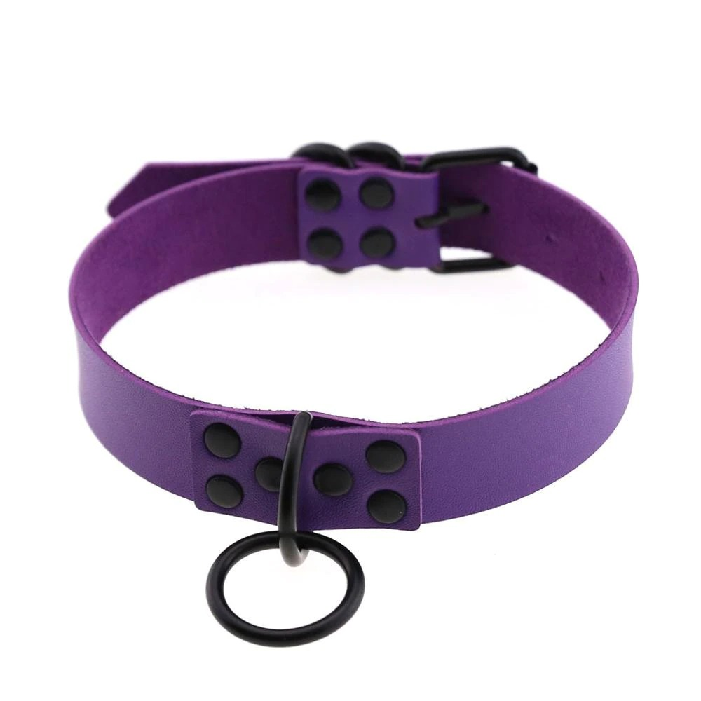 Purple PU leather choker with studded detail and metal ring, perfect for punk and gothic fashion.