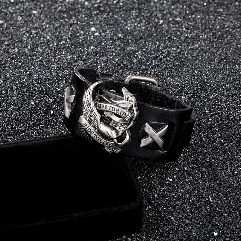 Punk style Rider Eagle genuine leather bracelet featuring 'Ride To Live' charm, perfect for rocking any outfit!