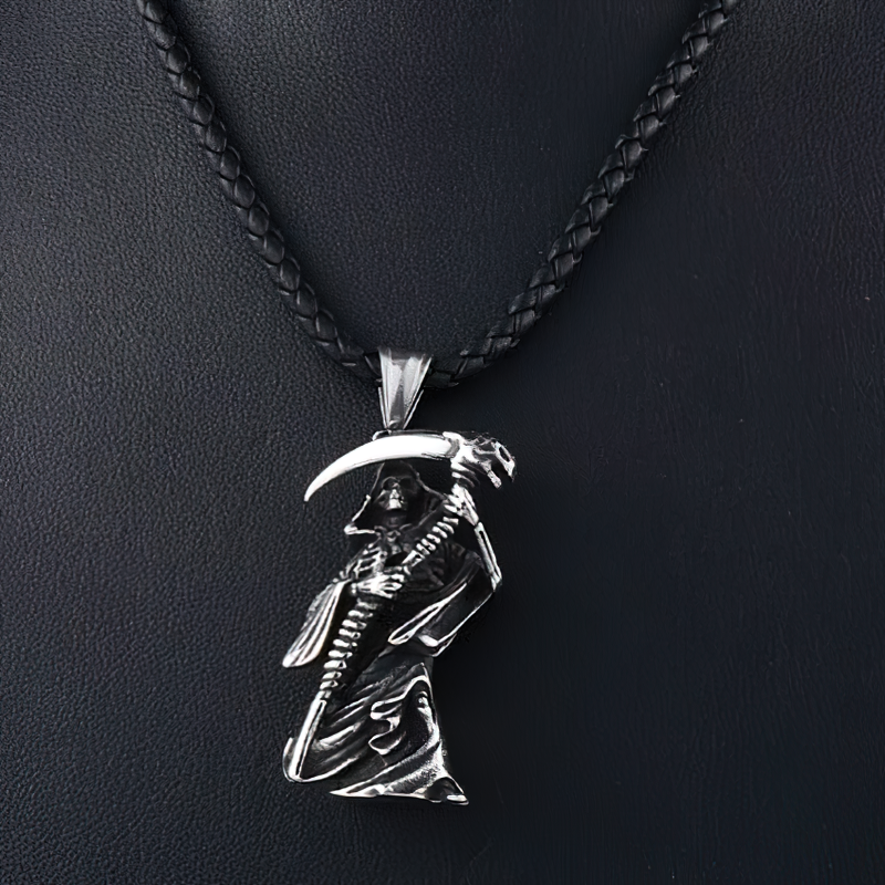Gothic stainless steel pendant featuring a skull soldier design, perfect for gothic jewelry lovers.