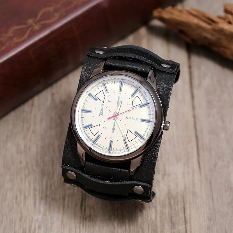 Quartz men's watch with genuine leather strap, stylish design, and casual look, perfect for any wardrobe.