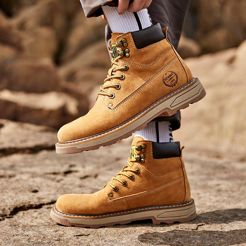 Real leather vintage combat boots in stylish tan color, perfect for moto and casual wear, showcasing comfort and rugged design.