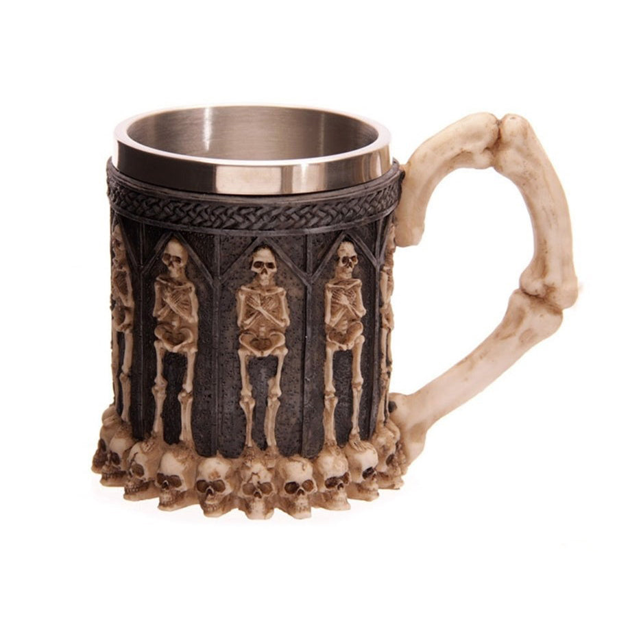 Resin and stainless steel beer mug featuring skeleton designs and a bone handle, perfect for vintage style lovers.