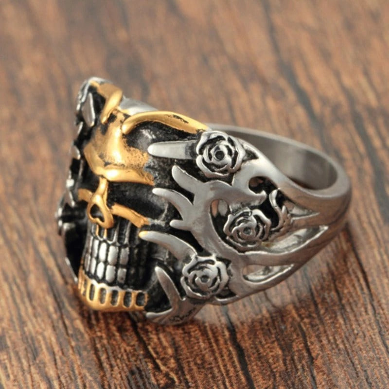 Retro skull double color ring with rose details, perfect for punk rock and alternative fashion enthusiasts.