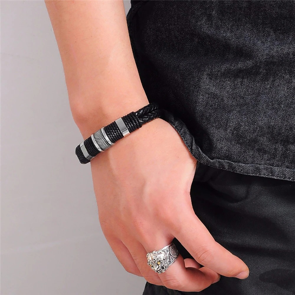 Rock Braid Leather Bracelet / Men's and Women's Vintage Bangle / Stainless Steel Jewel with Toggle - HARD'N'HEAVY