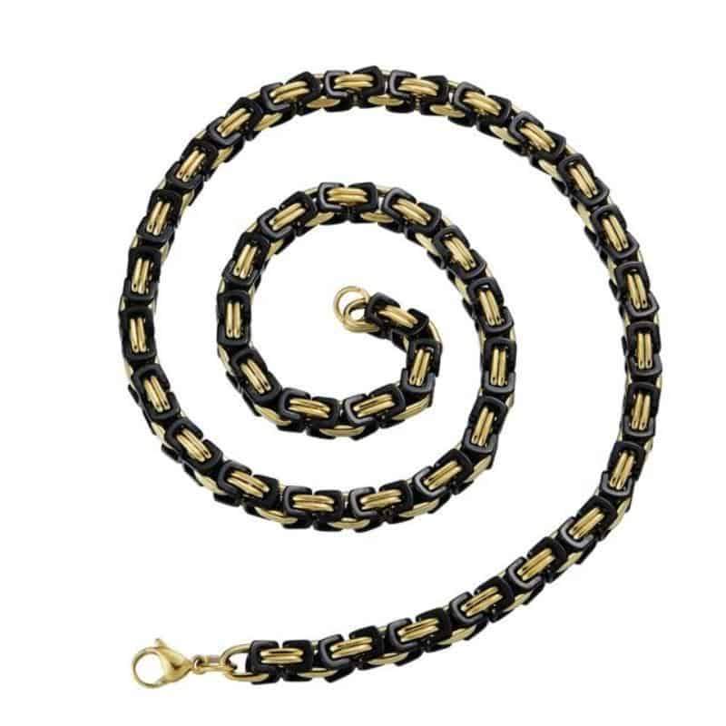 Stylish stainless steel biker necklace with unique geometric twisted Singapore chain design.