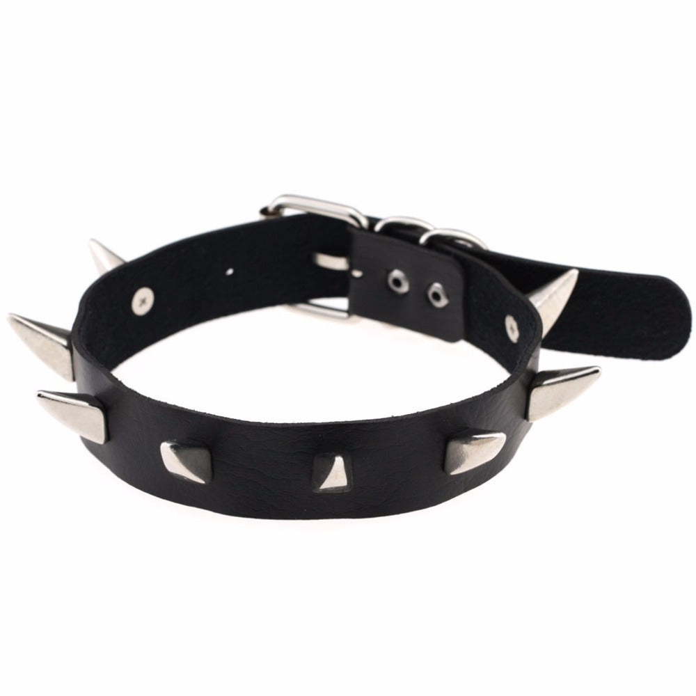 Rock style leather choker necklace with metal spikes, perfect for a bold unisex gothic look.
