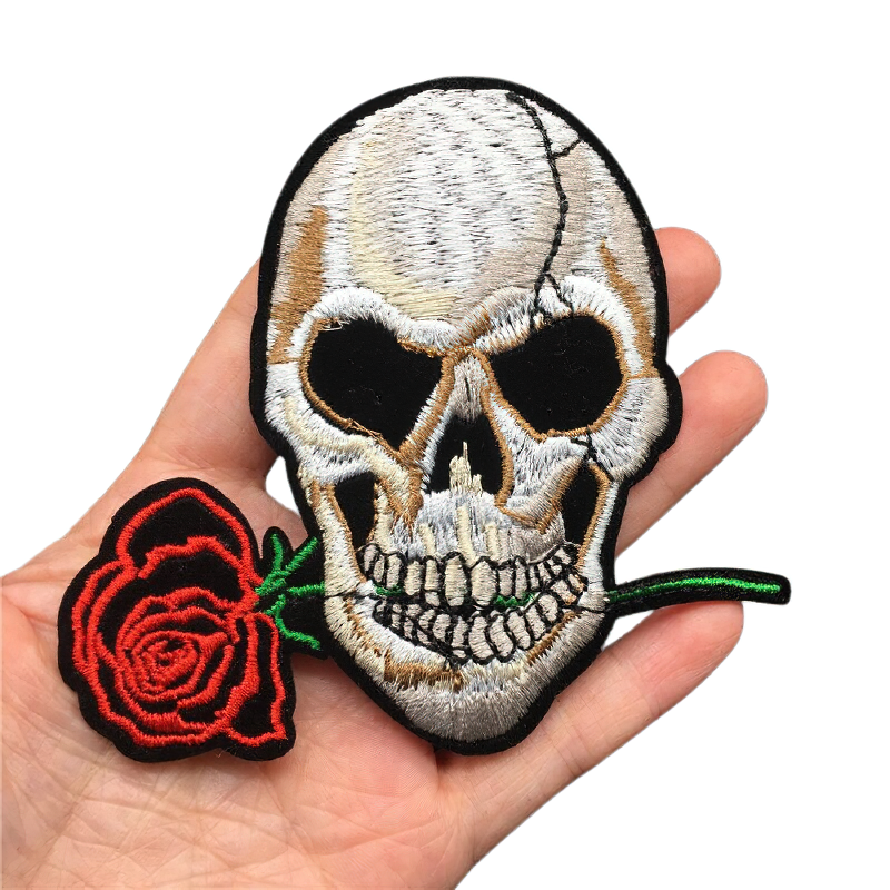 Rock style unisex patch featuring a skull with a rose in its teeth, perfect for jackets and bags.