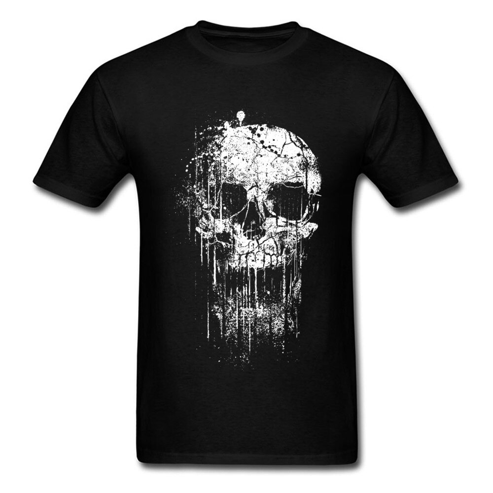 Rock style unisex black t-shirt featuring a cool skull print for men and women.