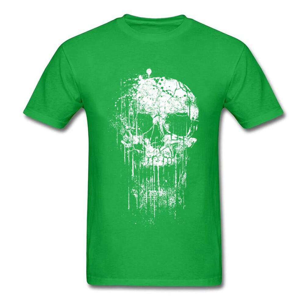 Green unisex skull print t-shirt, perfect for rock fashion lovers looking for style and comfort.