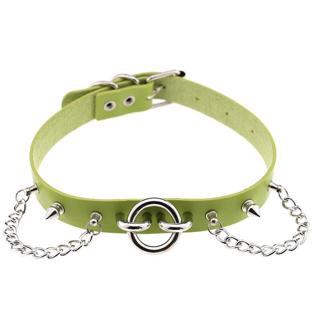 Stylish green PU leather choker with spikes and chains, perfect for goth and rock star fashion.