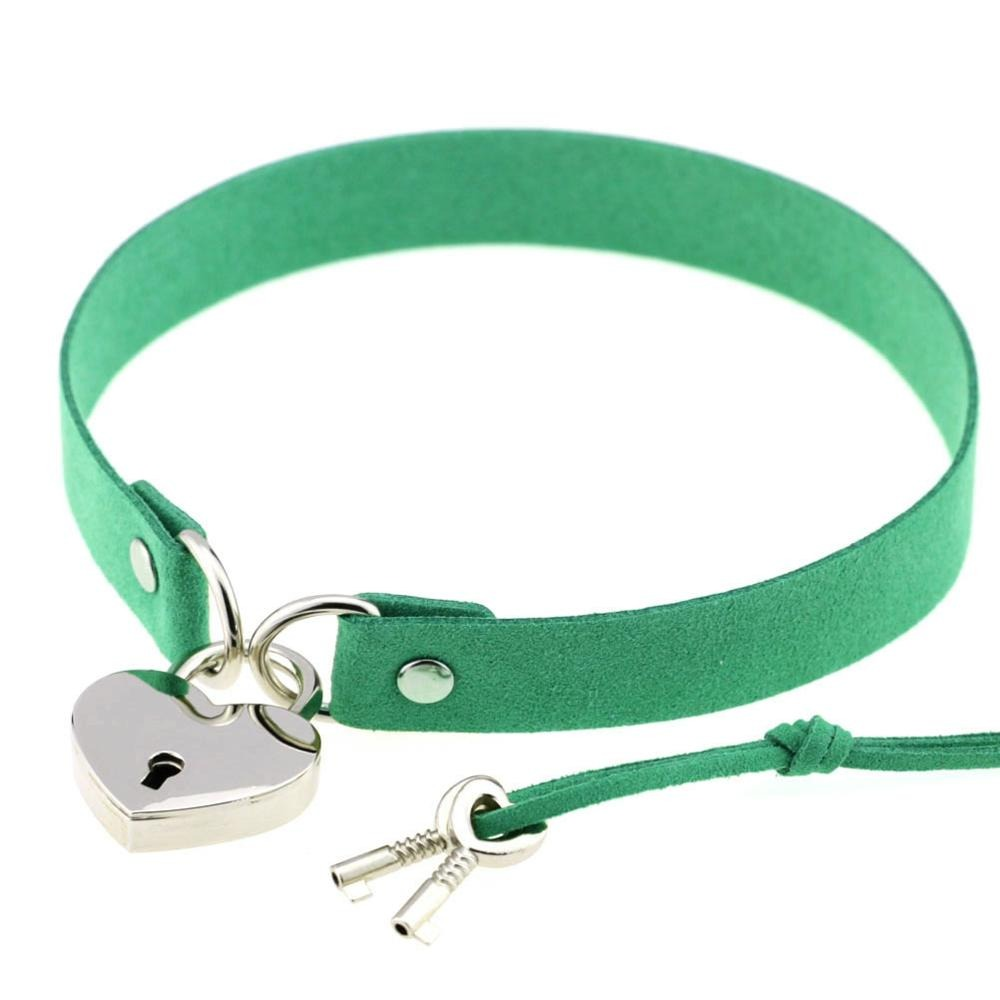 Green steampunk heart lock choker collar, stylish alternative fashion accessory for unisex wear.