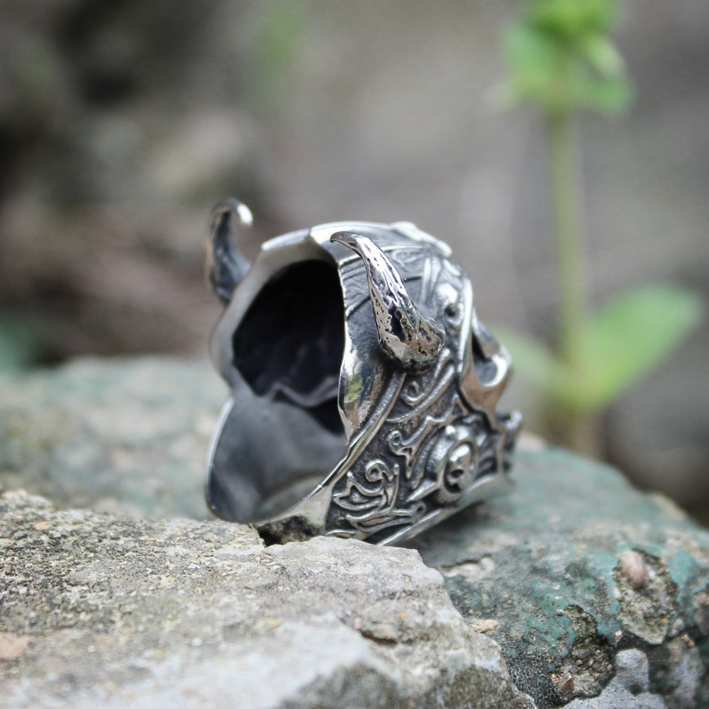 Viking warrior skull ring made of silver 316L stainless steel, featuring intricate designs and horn accents.