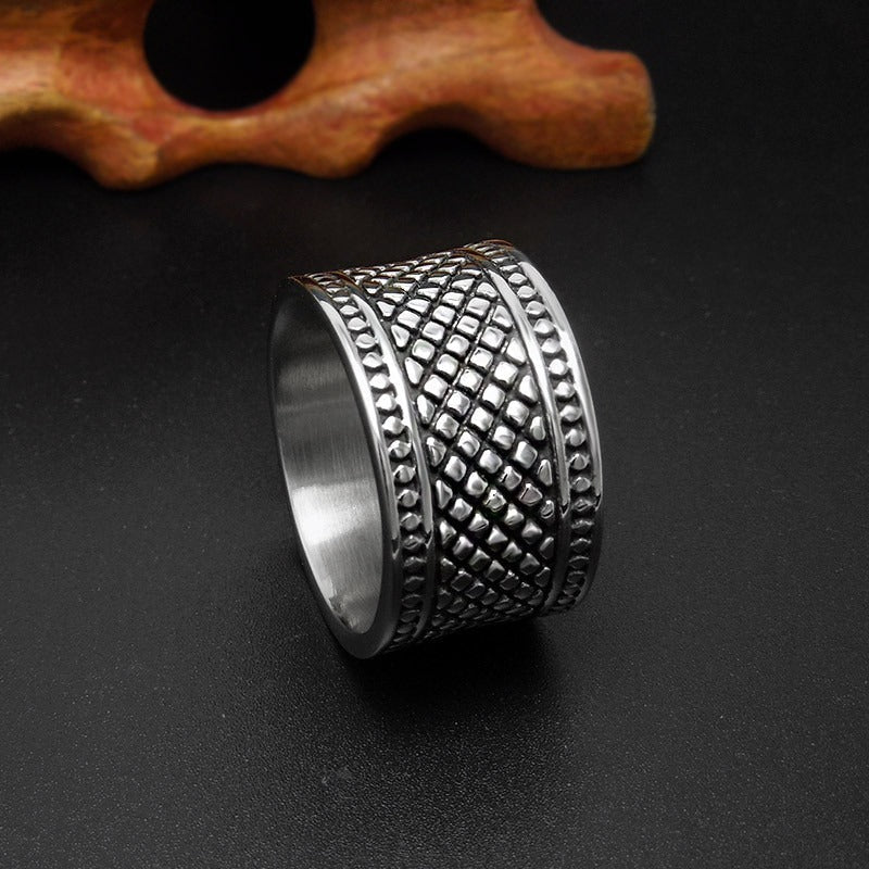 Silver Color Grid Pattern Men's And Women's Ring / Unisex Wide Finger Ring / Stainless Steel Jewelry - HARD'N'HEAVY