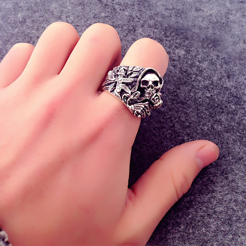 Unisex 925 sterling silver skull ring featuring a vintage skeleton, flower, and cross design for a gothic look.